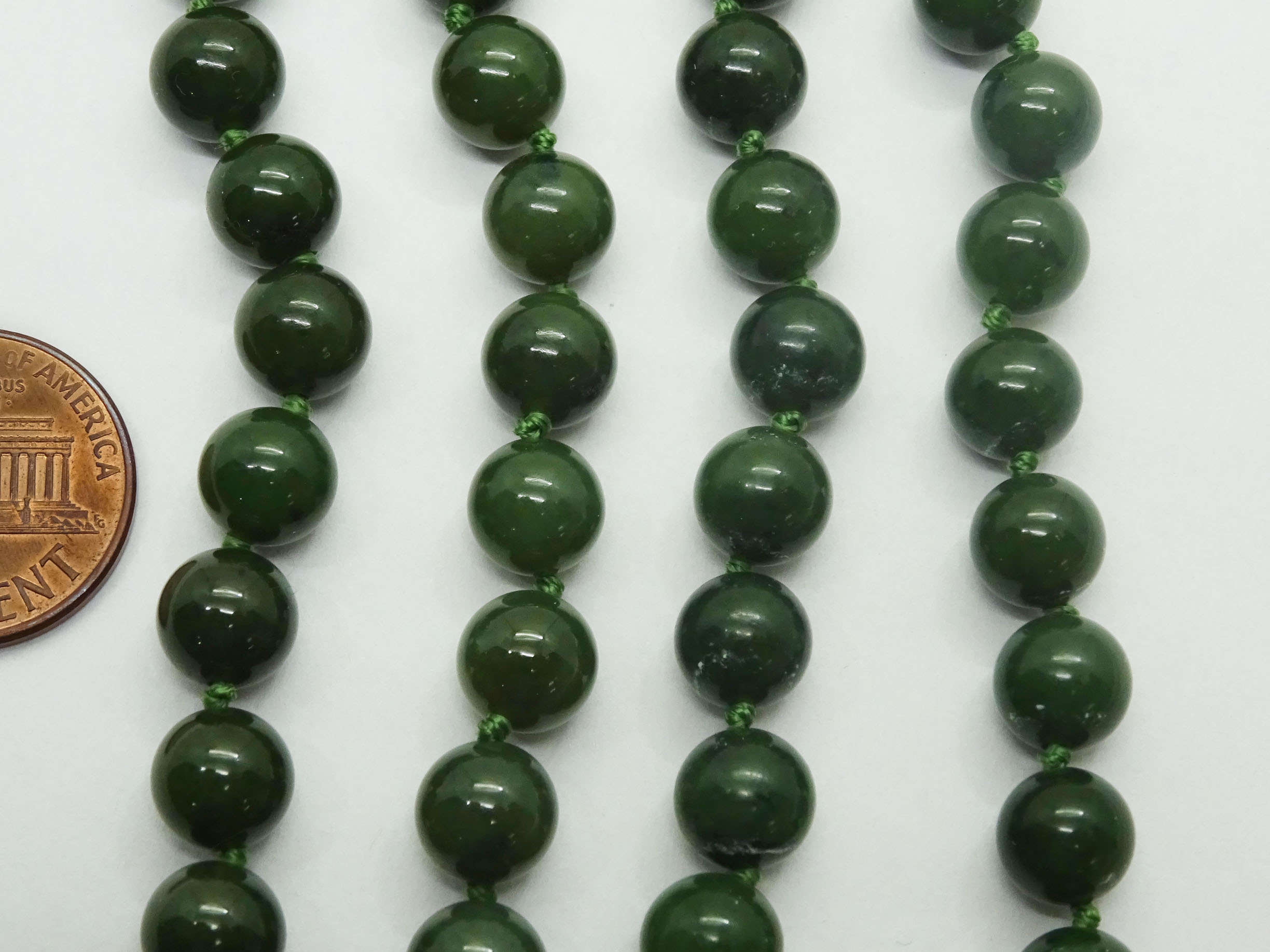 Spinach Green Jade Carved Pendant Bead Necklace 29″ 14k Bail Loop Jewelry & Coin Mart