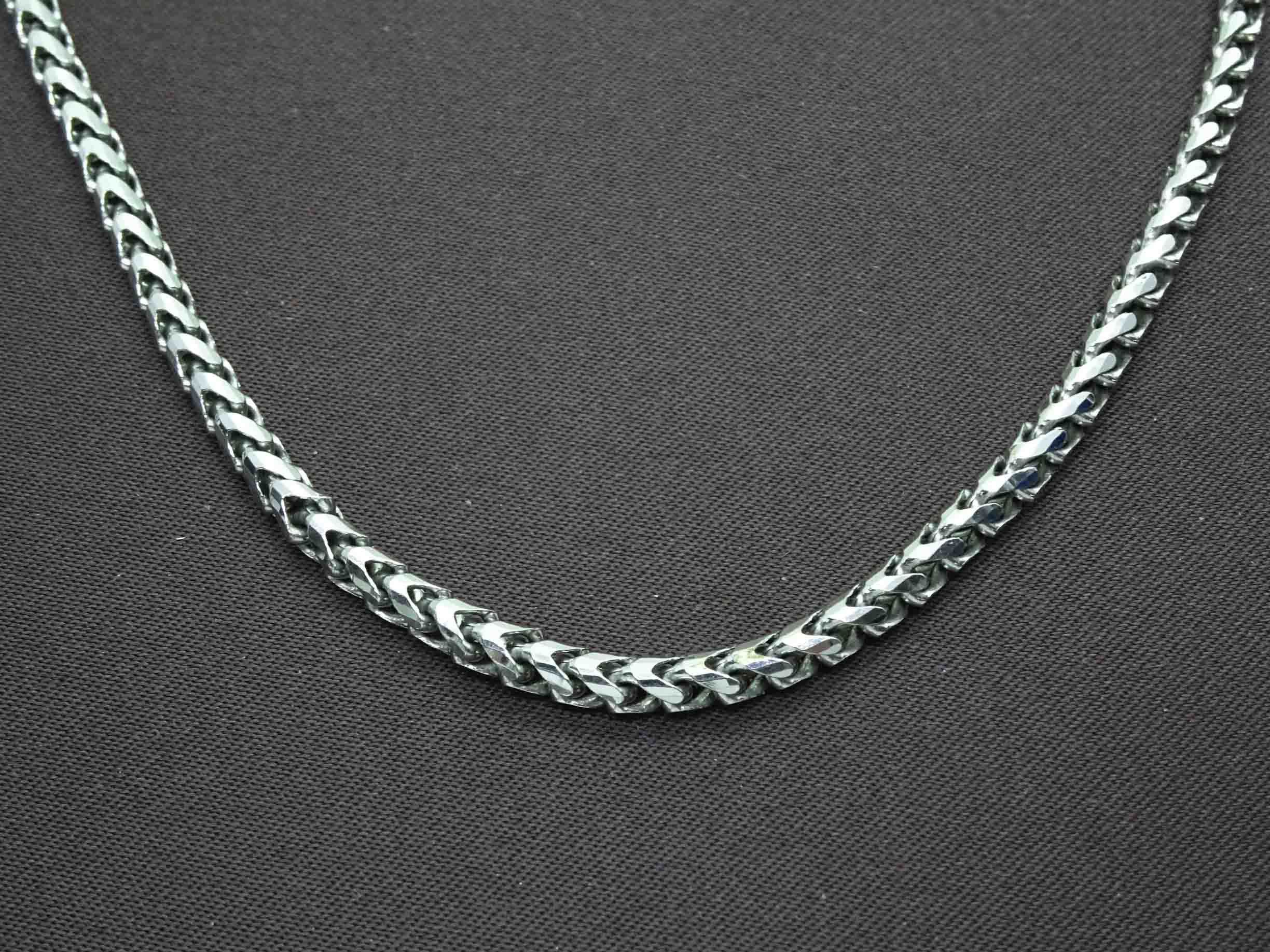 14K White Gold Cuban Chain 22 Inches 4.7mm 31650: buy online in NYC. Best  price at TRAXNYC.
