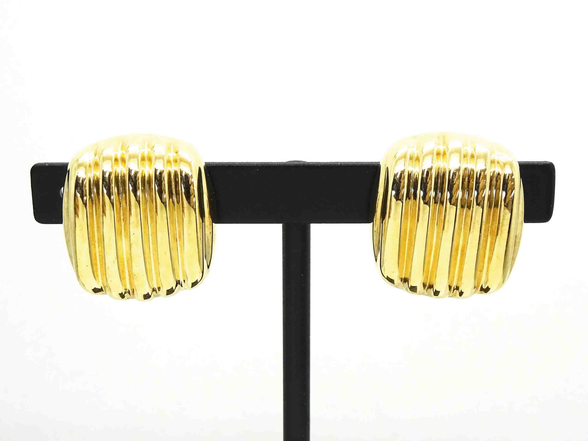 1960s Swirl Diamond Yellow Gold Clip Post Earrings - petersuchyjewelers